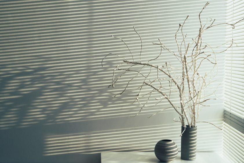 Cortinas e Persianas – Dicas para decorar seu ambiente